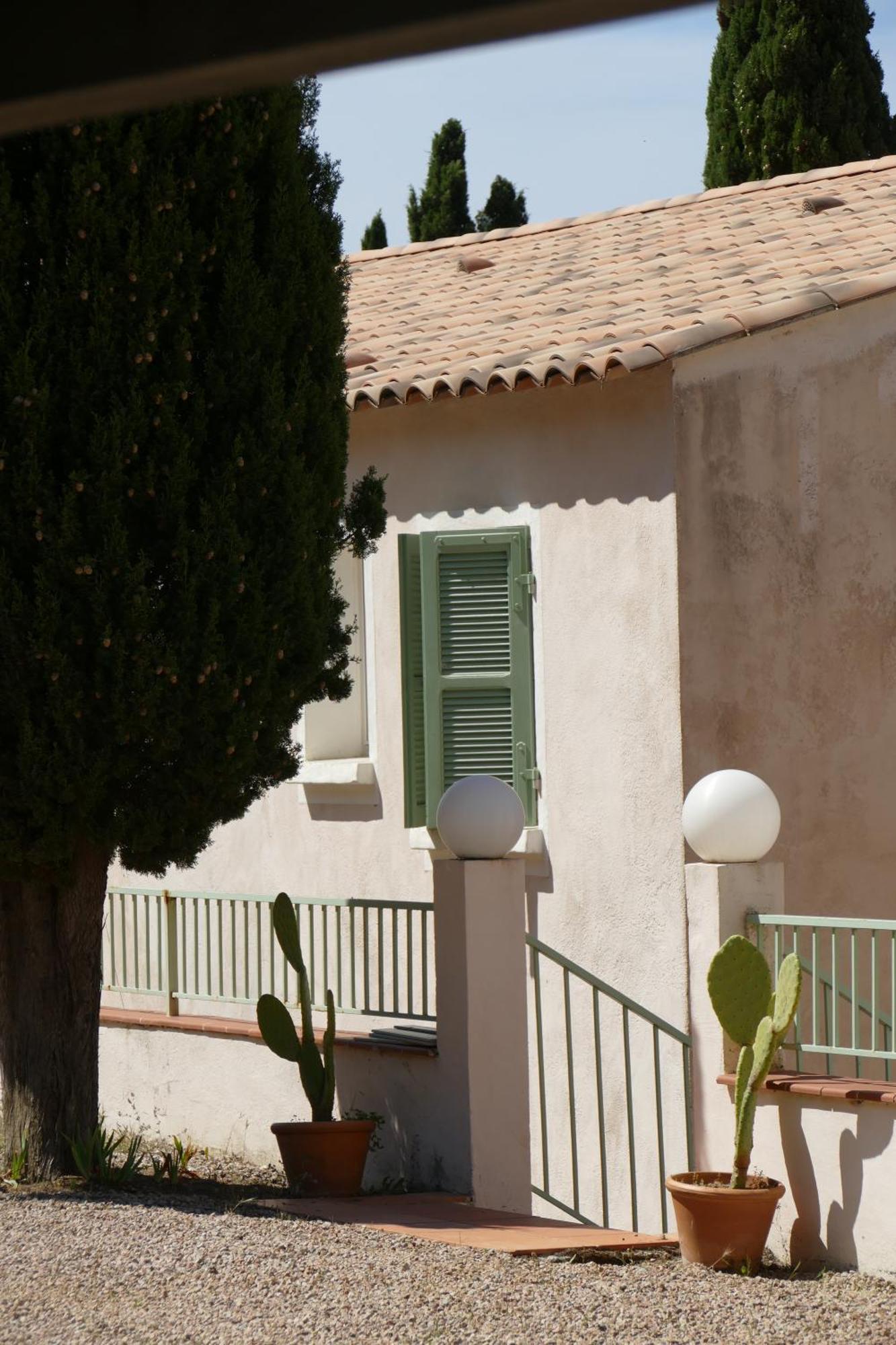 Residenza L 'alivetu Apartahotel 3*
