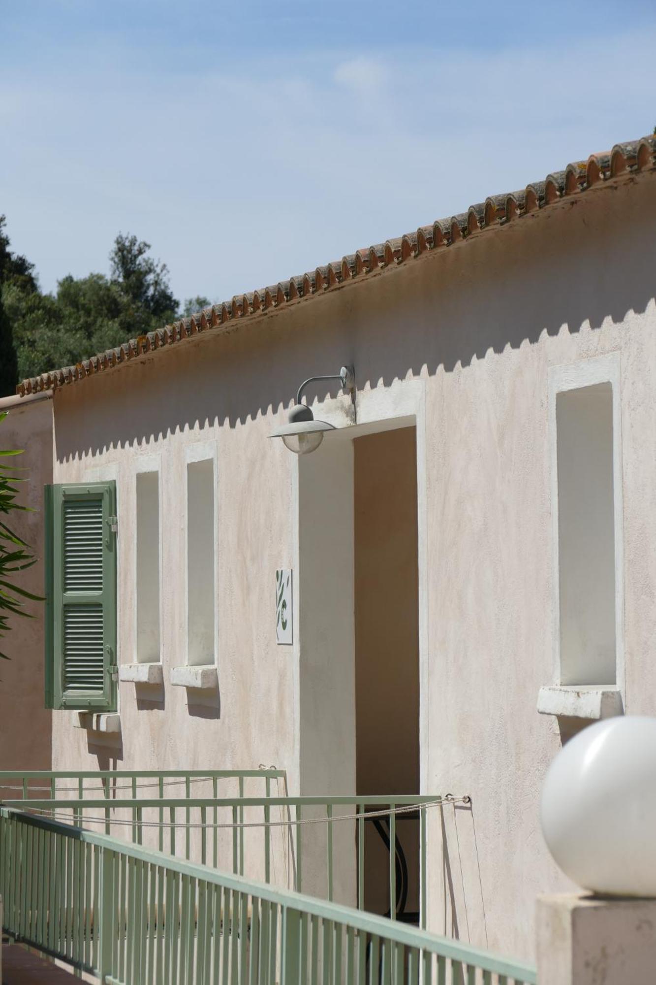 Residenza L 'alivetu 3*